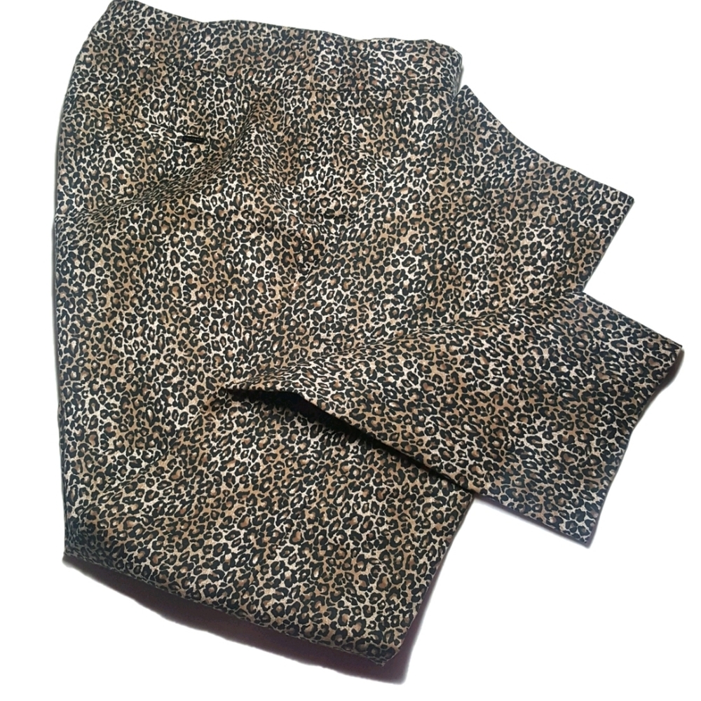 White House Black Market Leopard Print Slim Ankle